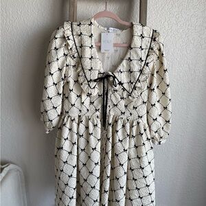 Henly Black and White Velvet Bow Dress